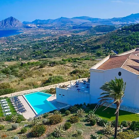 Venere Di Erice & Hotel 4*