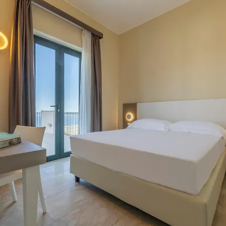 Venere Di Erice & 瓦尔德利切
