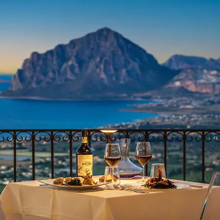 Venere Di Erice & 4*